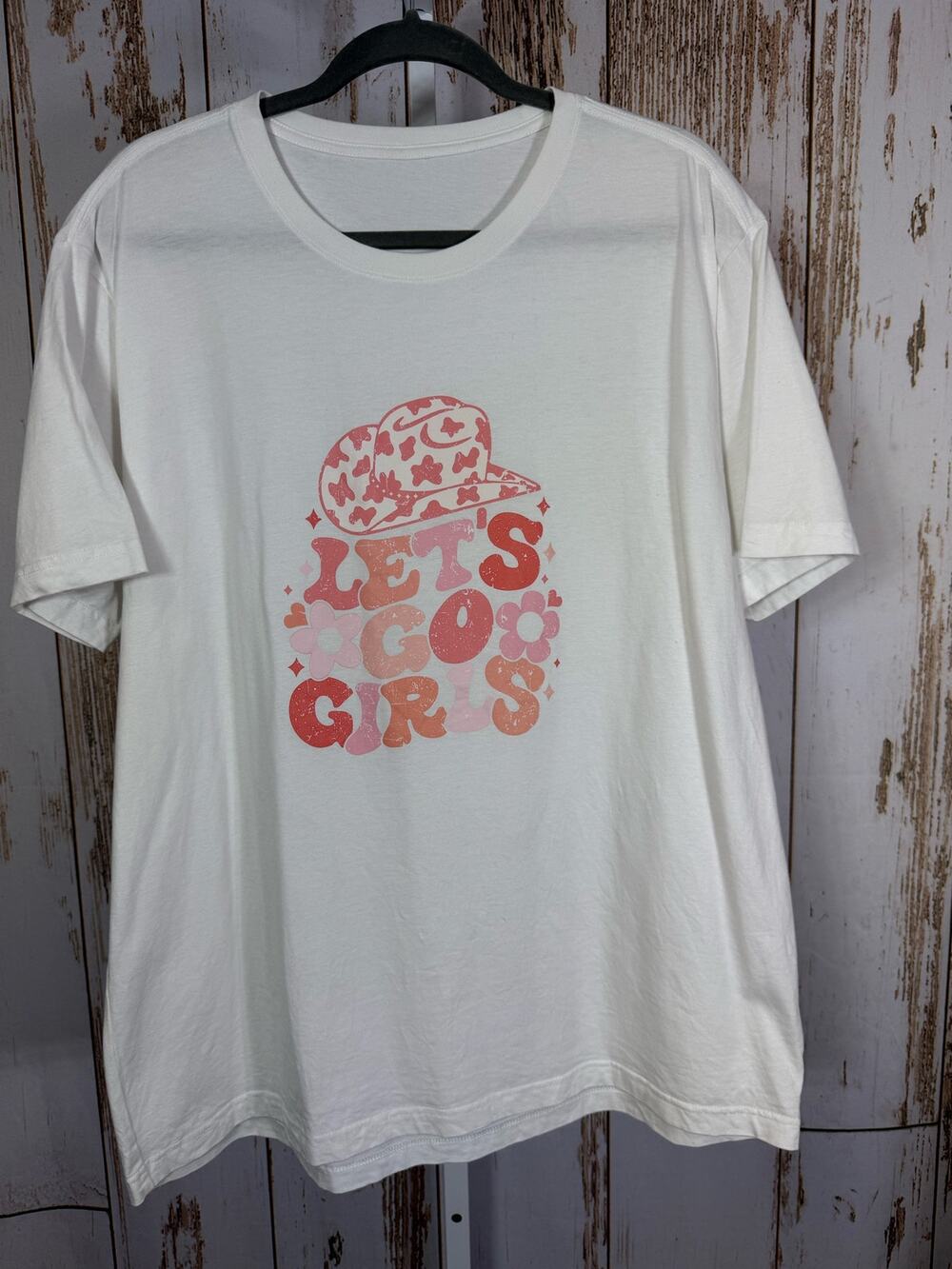 Let's Go Girls, Western Cute T-Shirt. Size 4XL. Excellent condition!